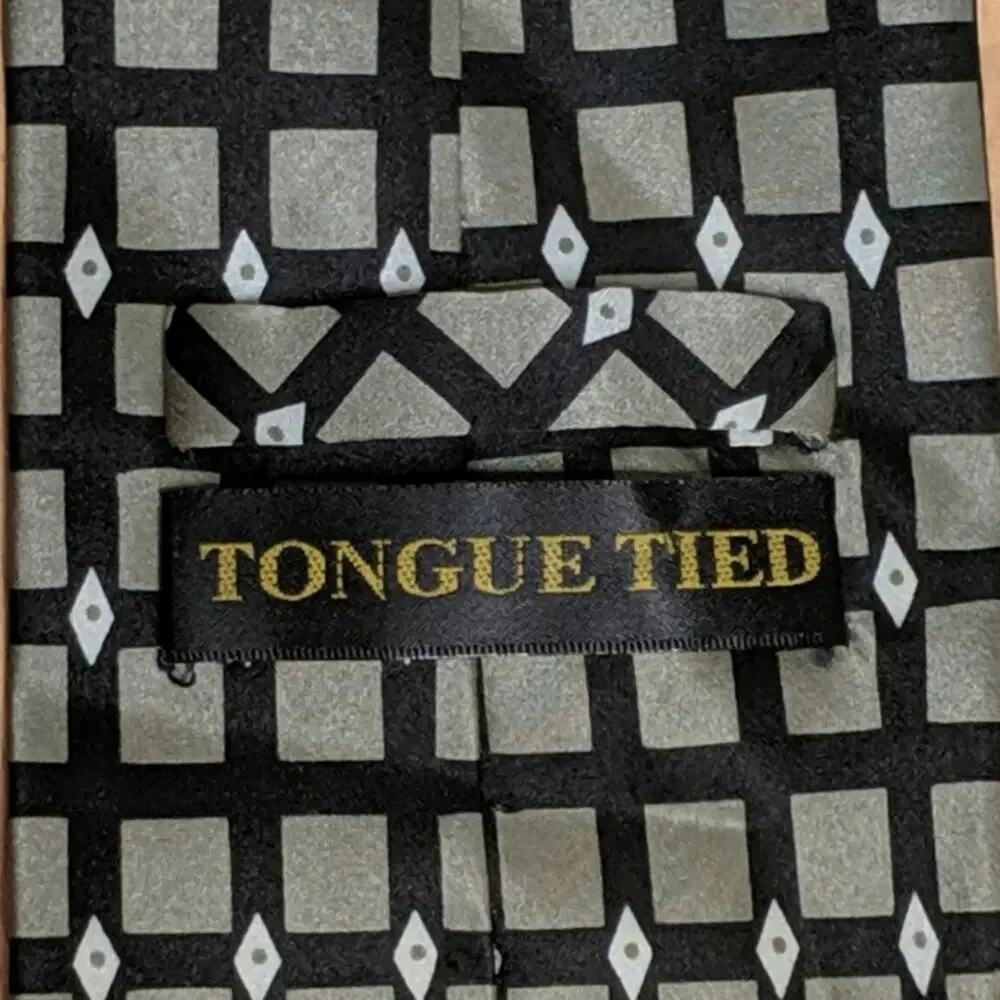 Tongue Tied Silk Tie - Size O/S - GUC